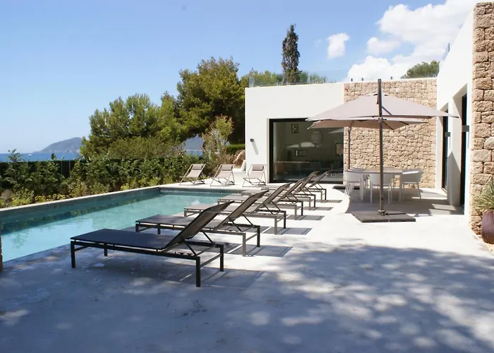 Tranquil Haven In Santa Eulalia Villa, 1030 Santa Eularia des Riu