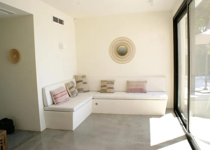 Tranquil Haven In Santa Eulalia Villa, 1030 Villa Santa Eularia des Riu