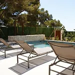 Villa Tranquil Haven In Santa Eulalia Villa, 1030 Santa Eularia des Riu