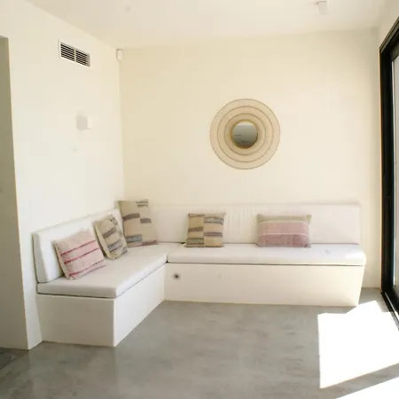 Tranquil Haven In Santa Eulalia Villa, 1030 Vila Santa Eularia des Riu