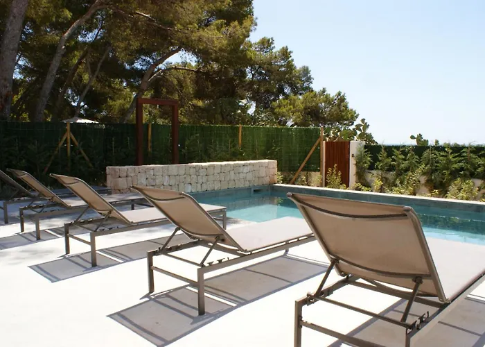 Villa Tranquil Haven In Santa Eulalia Villa, 1030 Santa Eularia des Riu