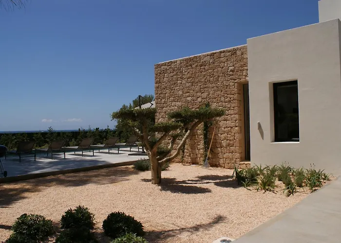 Tranquil Haven In Santa Eulalia Villa, 1030 Villa *